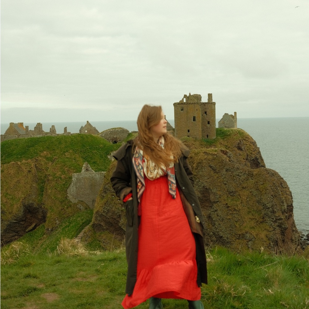 Stunning H&M drawstring detail red maxi dress